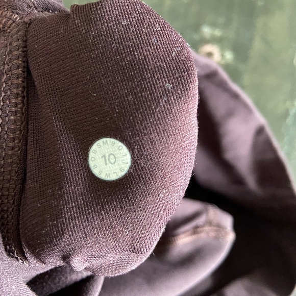 Lululemon align size 10 28 length - Picture 3 of 3